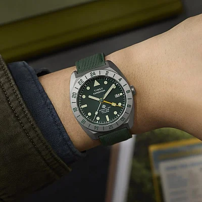 Timex Expedition Pioneer Automatic 41mm TW2Y63400