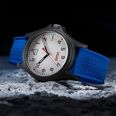 Timex Main Street NASA Artemis 40 mm Silicone Strap TW2Y13100