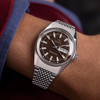 Timex Q Timex Falcon Eye 38mm Stainless Steel Bracelet TW2W62400