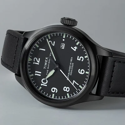 Timex Waterbury Ace 41mm Leather Strap TW2Y18900