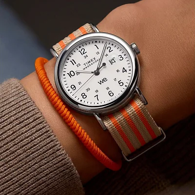 Timex Weekender 40mm Fabric Strap Indiglo TW2Y08900