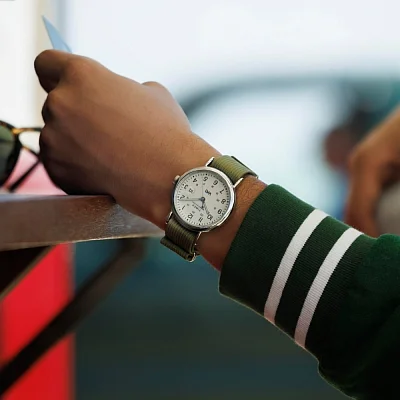 Timex Weekender 40mm NATO Strap Indiglo TW2W86000