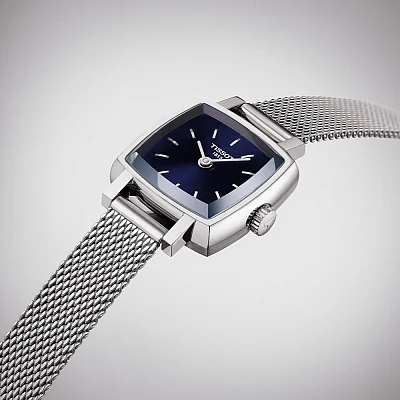 Tissot Lovely Square Mesh Blue Dial T058.109.11.041.00