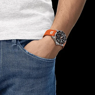 Tissot Seastar 1000 Powermatic 40mm x WNBA Wilson Special Edition Set T120.807.17.051.00