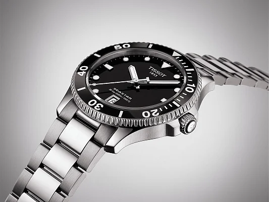 Tissot Seastar 1000 Quartz 40mm Black Dial Steel Bracelet T120.410.11.051.00