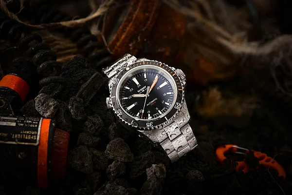 Traser P67 Diver Automatic Black 110324