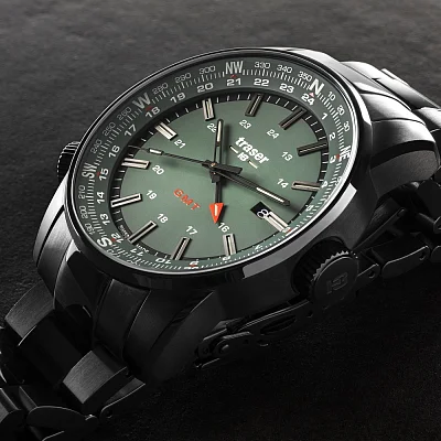Traser P68 Pathfinder GMT Green 109525