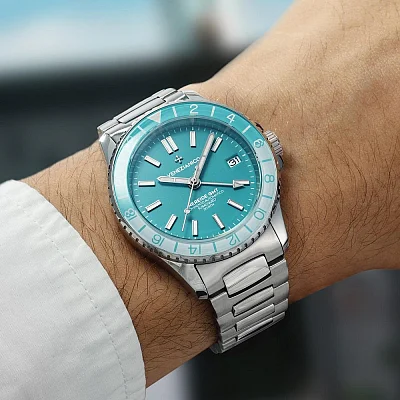 Venezianico Nereide 39 Automatico GMT Canova Bracelet Cielo Sky Ice Blue 3521505C