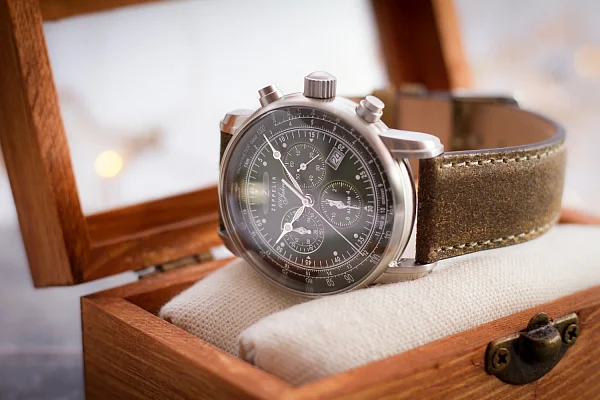 Zeppelin 100 Years Zeppelin Quartz Chrono Alarm ZE-8680-4