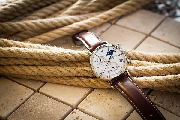 Zeppelin LZ120 Rome Quartz Chrono Moonphase ZE-7194-5