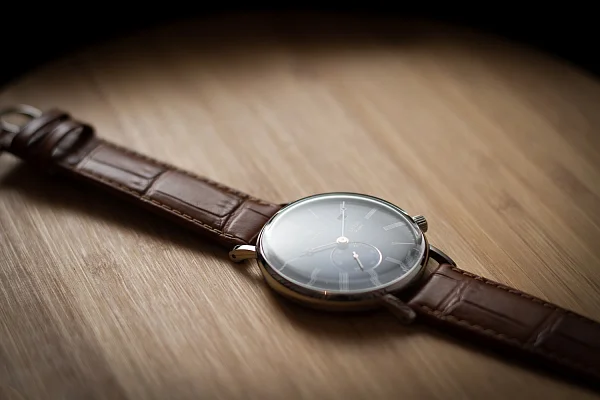 Zeppelin LZ120 Rome Quartz Small Second ZE-7134-3