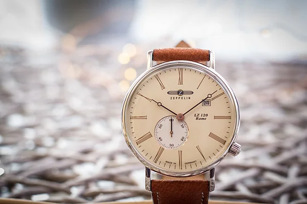 Zeppelin LZ120 Rome Quartz Small Second ZE-7134-5