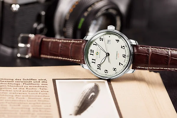 Zeppelin LZ127 Count Zeppelin Automatic ZE-7656-5