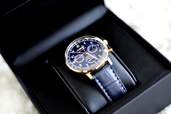 Zeppelin LZ129 Hindenburg Lady Quartz Moonphase Rose Gold ZE-7039-3