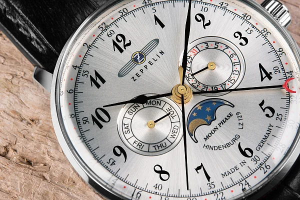 Zeppelin LZ129 Hindenburg Quartz Moonphase ZE-7036-1