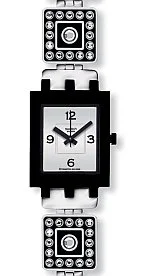 Swatch Square Chic Is In SUBB117G
